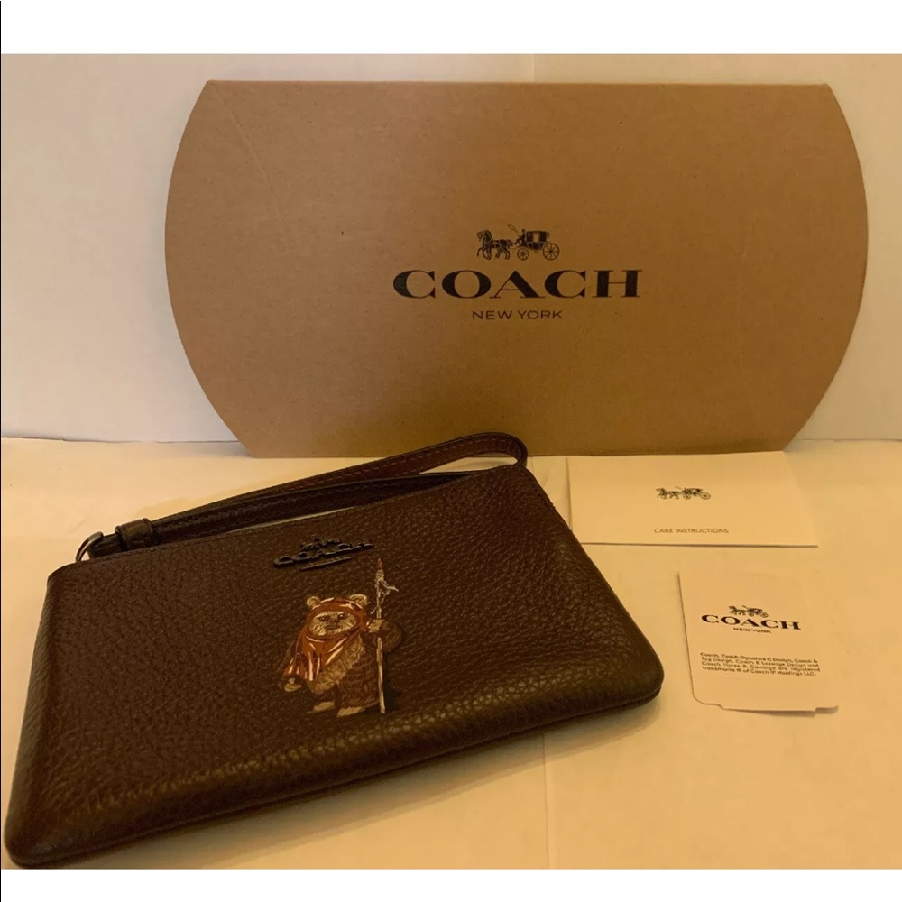 Coach X Star Wars Wristlet Ewok Oxblood F88925 NWT